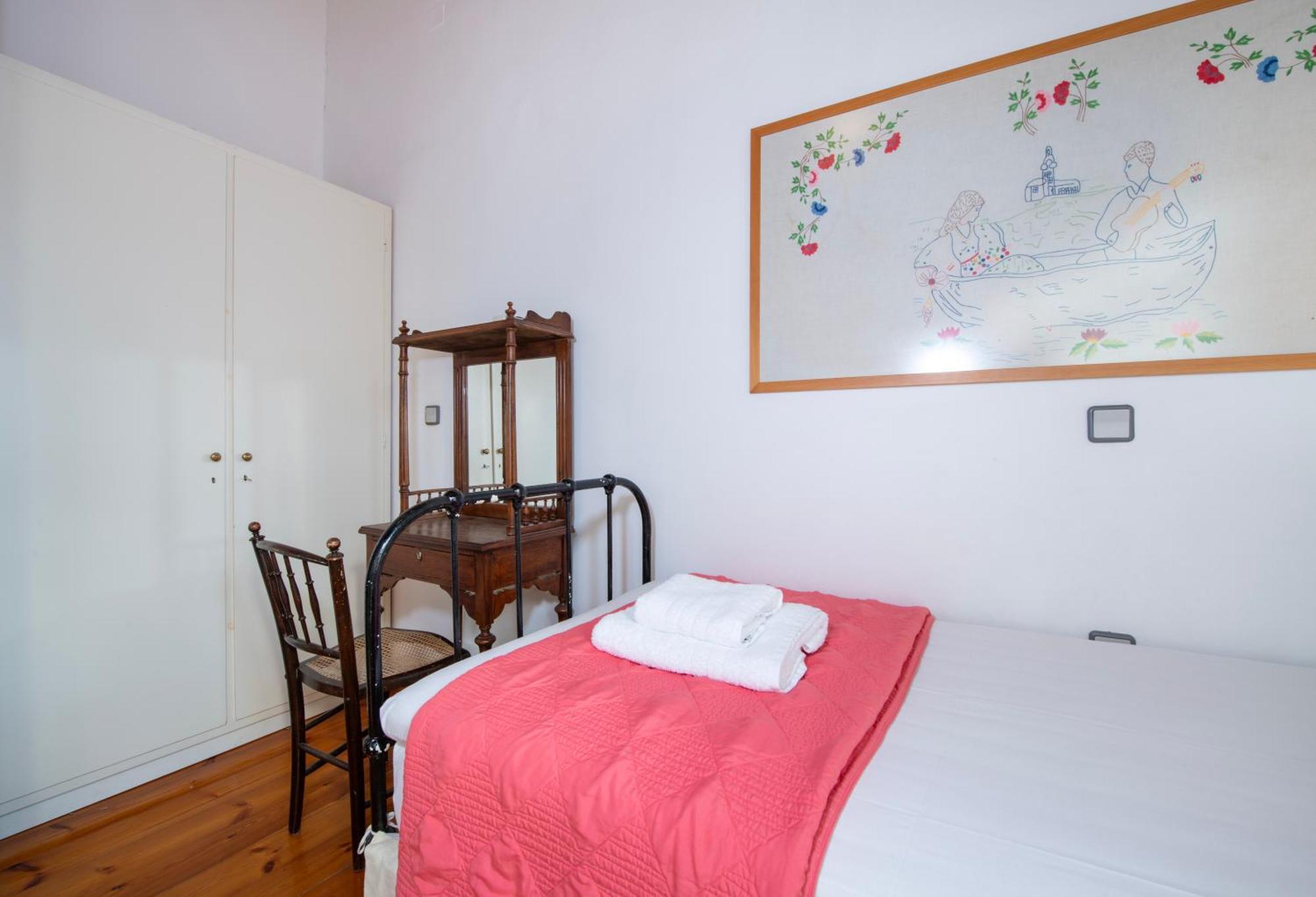 Ismini Apartments คาลีเวส ภายนอก รูปภาพ